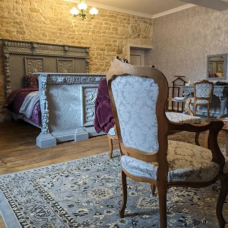 Chateau De Sauge